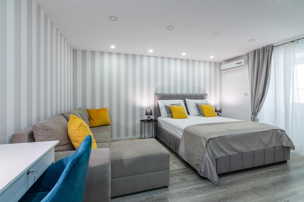 Small, Sweet & Cosy Apartments Fiume Esterno foto