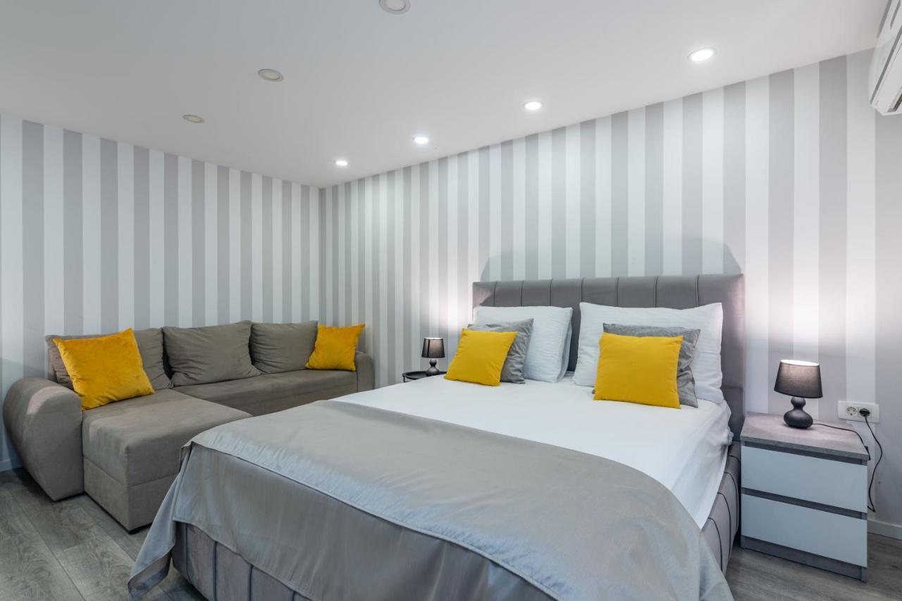 Small, Sweet & Cosy Apartments Fiume Esterno foto