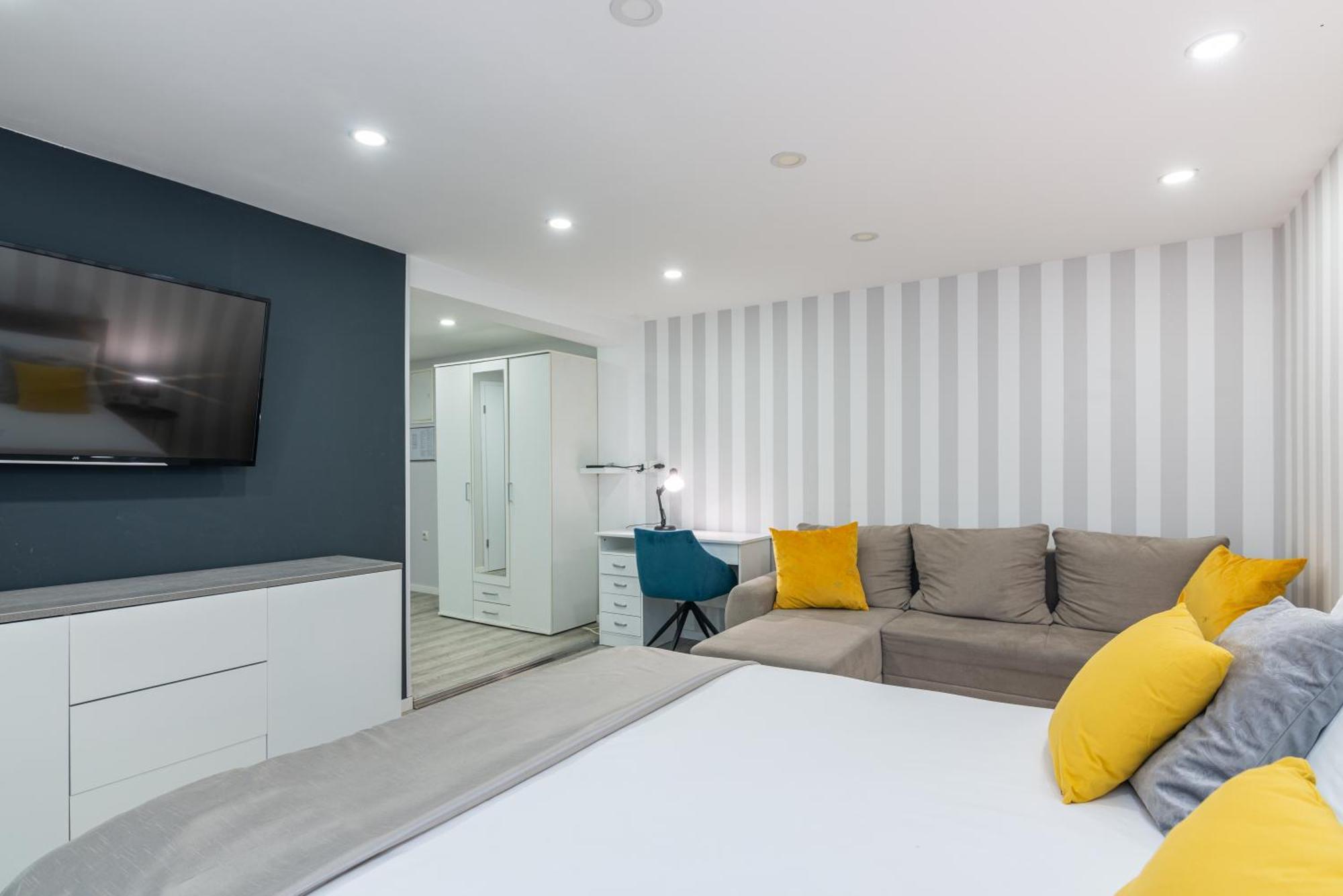 Small, Sweet & Cosy Apartments Fiume Esterno foto